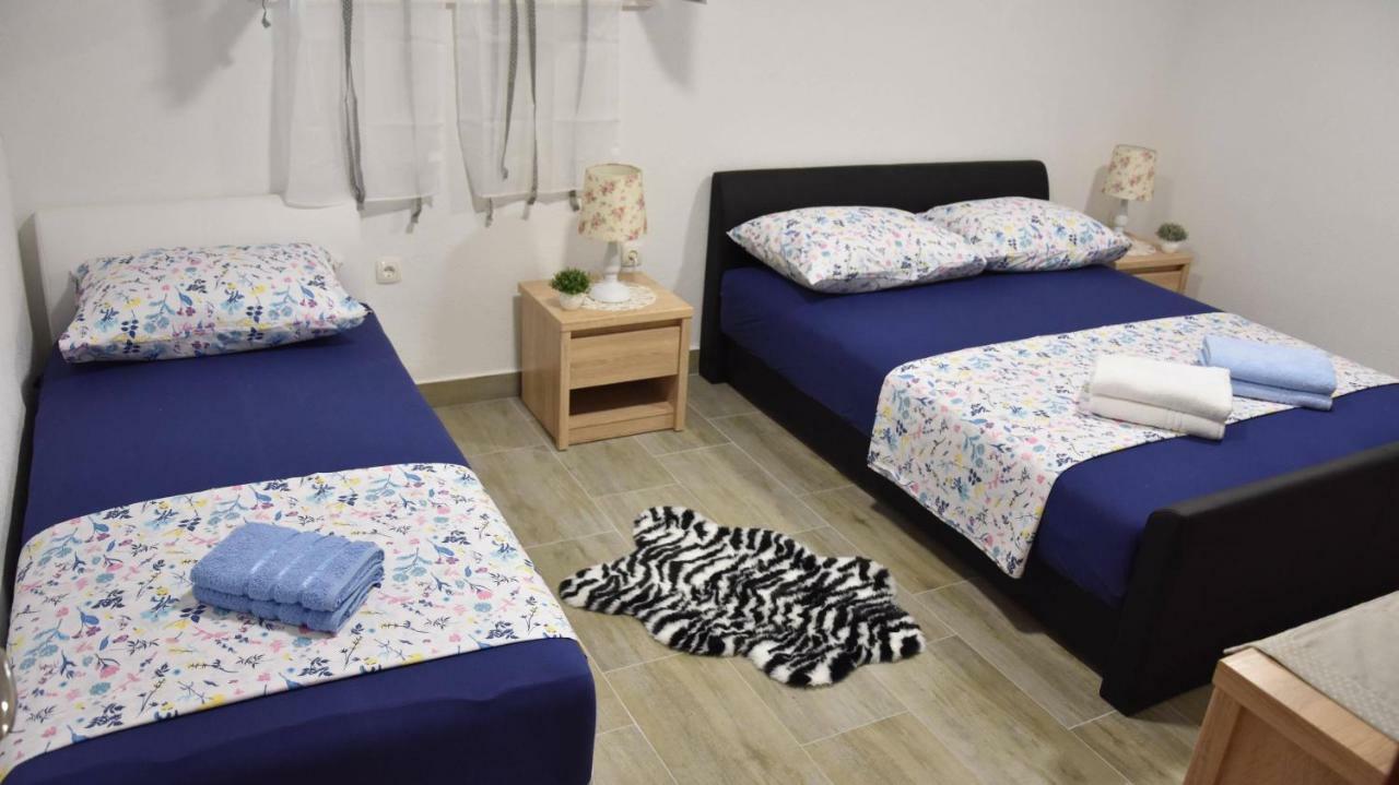 Appartement Apartman Kristina à Split Extérieur photo